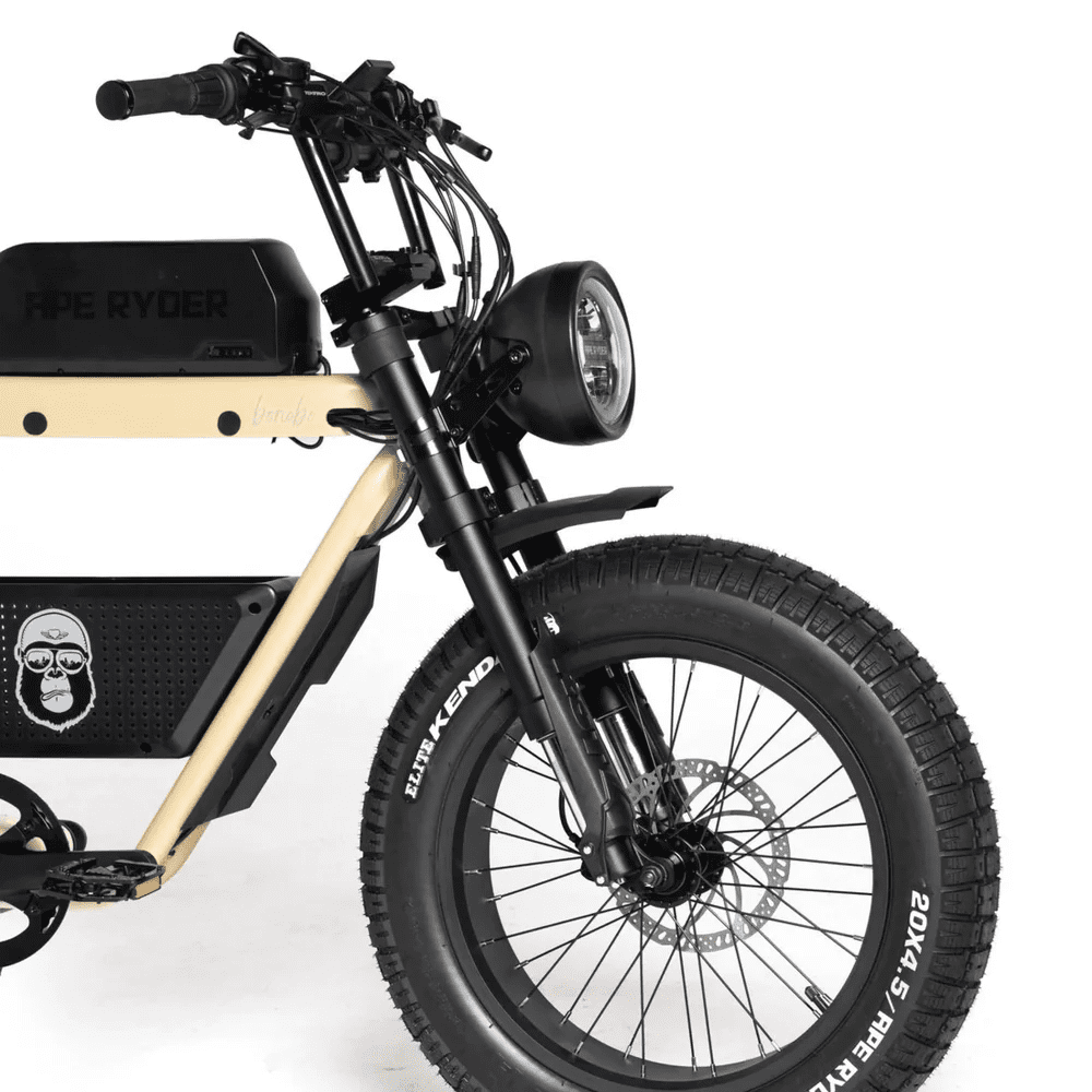 Bicicletă electrică APE RYDER BONOBO SAND – motor 250W, autonomie 70 km, viteză 25 km/h Bicicletă electrică APE RYDER BONOBO SAND cu motor 250W, viteză maximă 25 km/h și autonomie până la 70 km – e-bike urbană modernă, eco-friendly.