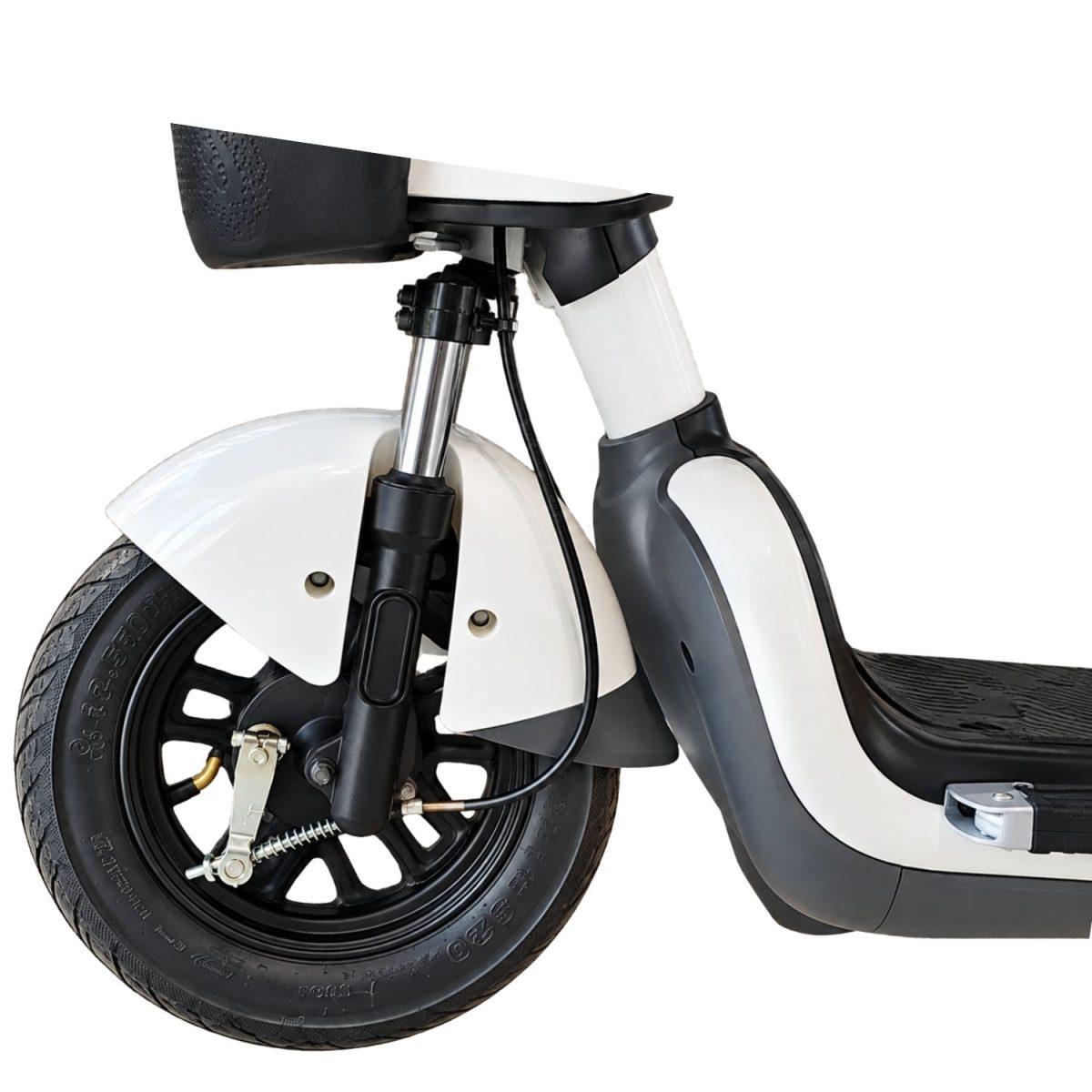 Scuter electric KUBA SWEET, motor 350W, acumulatori 48V/12Ah, 50 Km autonomie, 2 locuri Scuter electric KUBA SWEET, motor 350W, acumulatori 48V/12Ah, 50 Km autonomie, 2 locuri