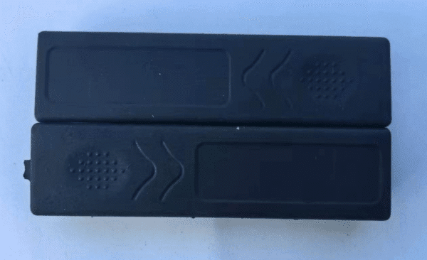 manson de protectie din plastic, de culoare neagra, pentru mânerul usii cabine e pickup