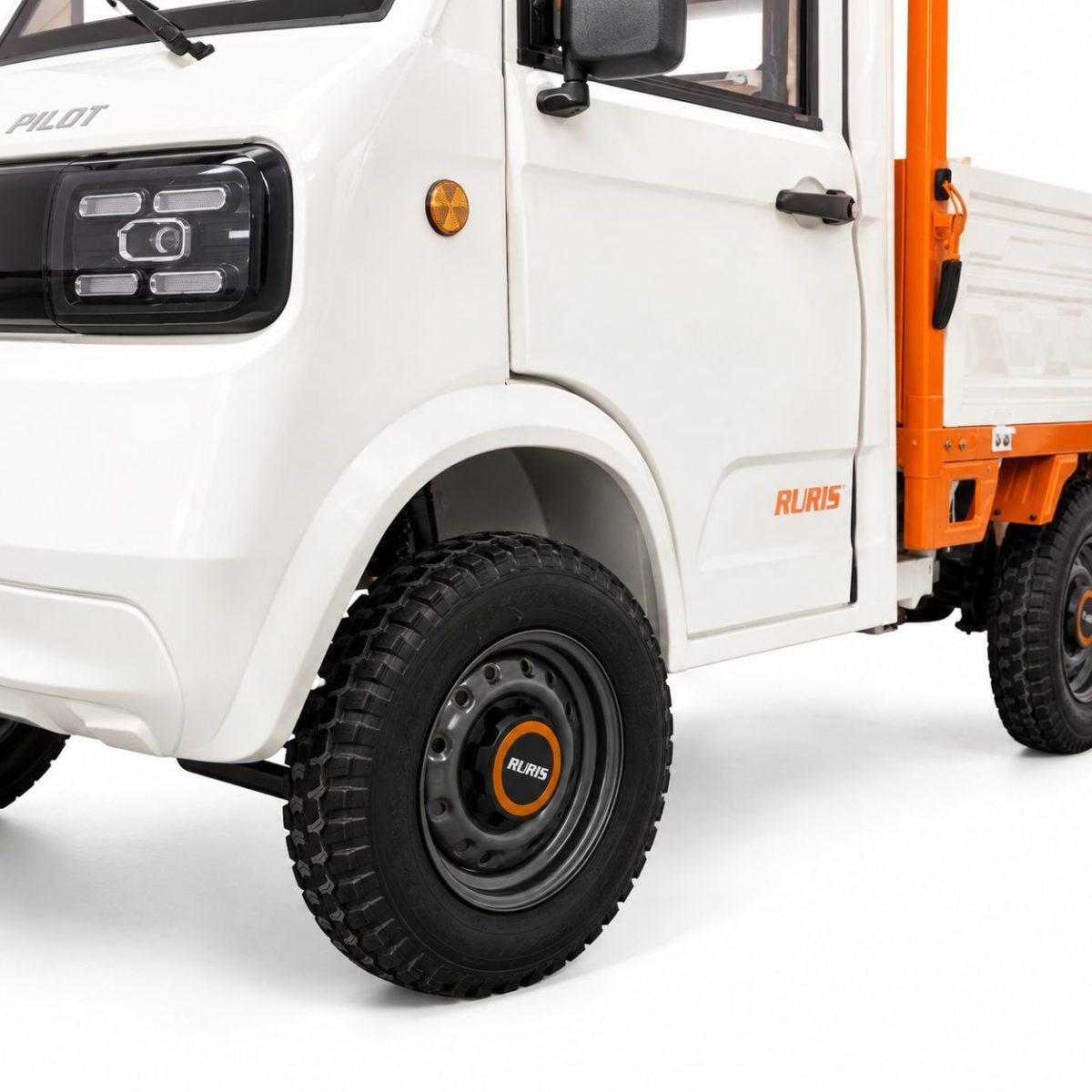 Camioneta, (cvadriciclu electric L6e), fara permis, RURIS PILOT5000S WHITE Camioneta, (cvadriciclu electric L6e), fara permis, RURIS PILOT5000S WHITE
